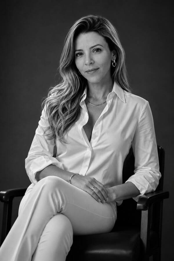 Dra Andrea Mendes de Oliveira